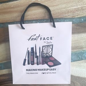 TLB ‘The Lip Bar’ Detroit fast face small bag